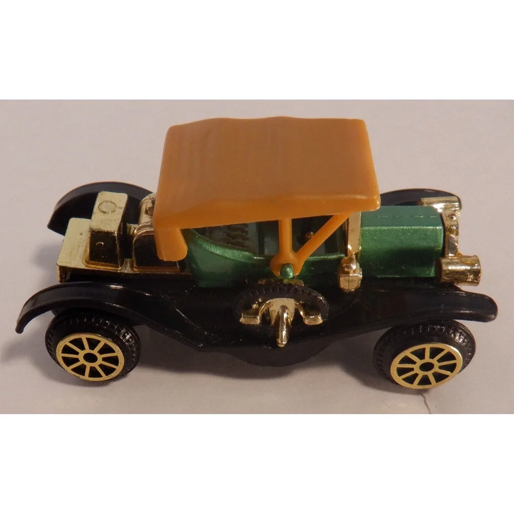 Lot Of‎ 12 HotWheels And Other Die-Cast Cars